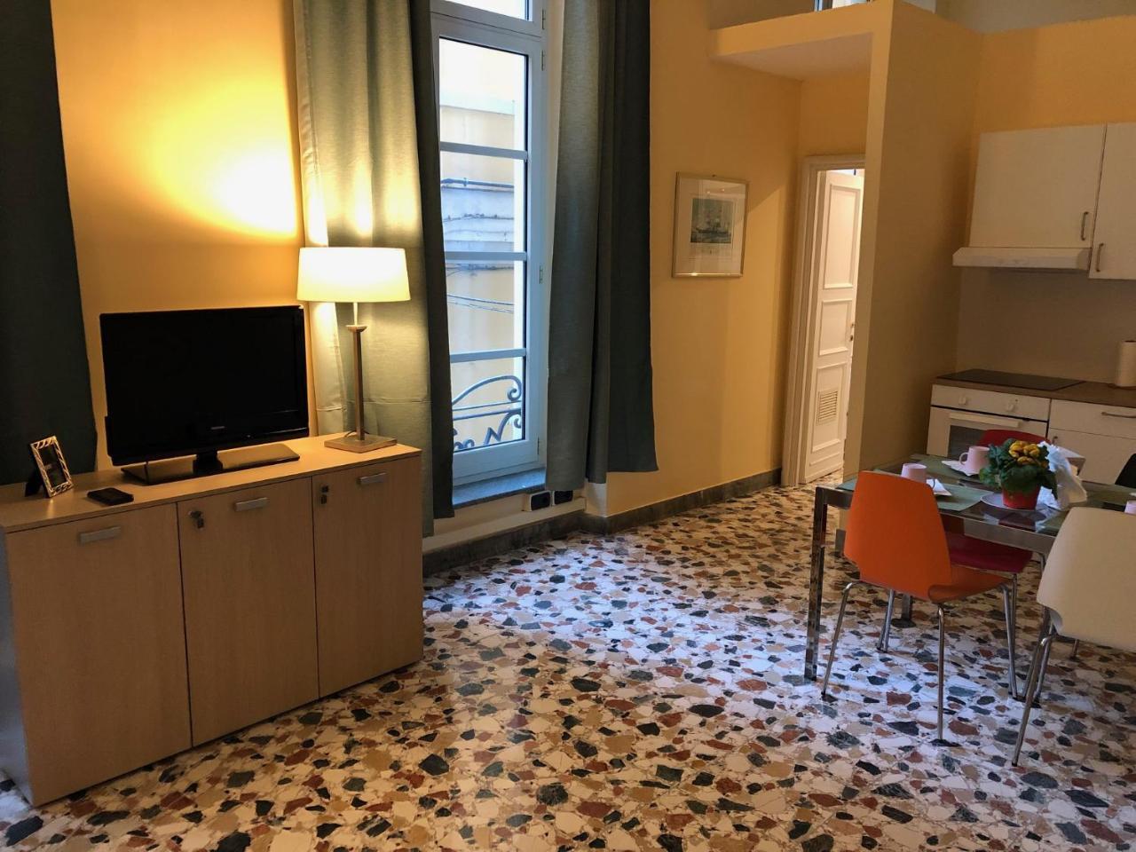 Nunziata Apartment Genoa Luaran gambar